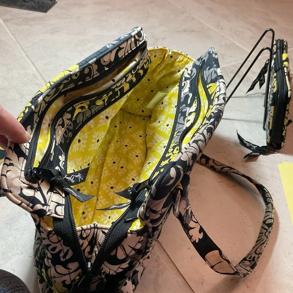 Retired Vera Bradley Baroque Shoulder Purse Handbag With Wallet, 2 Pcs - Picture 5 of 6